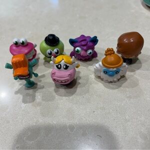 Moshi Monsters Lot of 7.